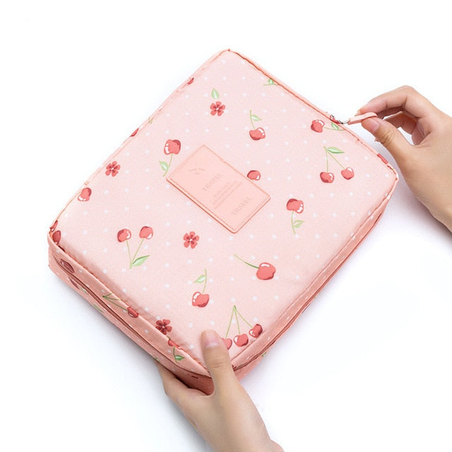 Outdoor Girl Makeup Bag Women Cosmetic Bag Women Toiletries Organizer Waterproof Female Storage Make up Cases