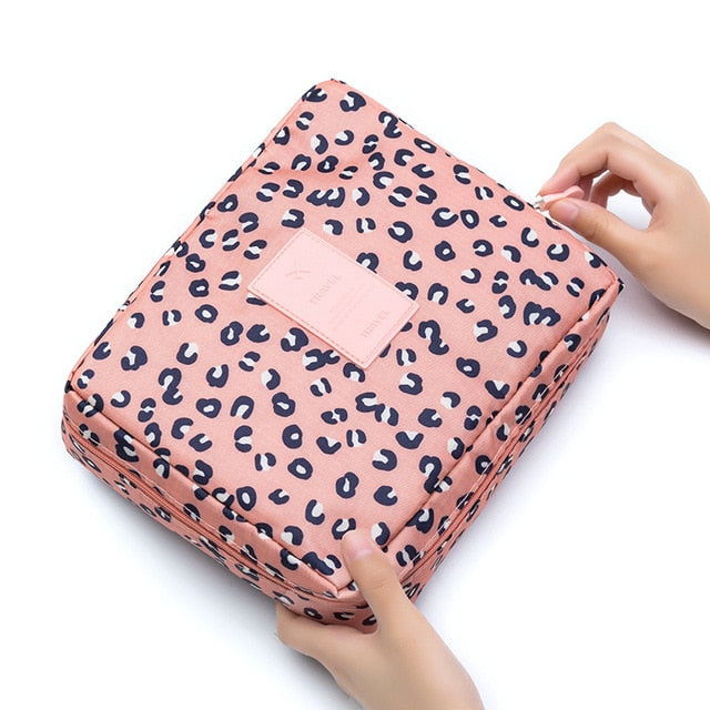 Outdoor Girl Makeup Bag Women Cosmetic Bag Women Toiletries Organizer Waterproof Female Storage Make up Cases